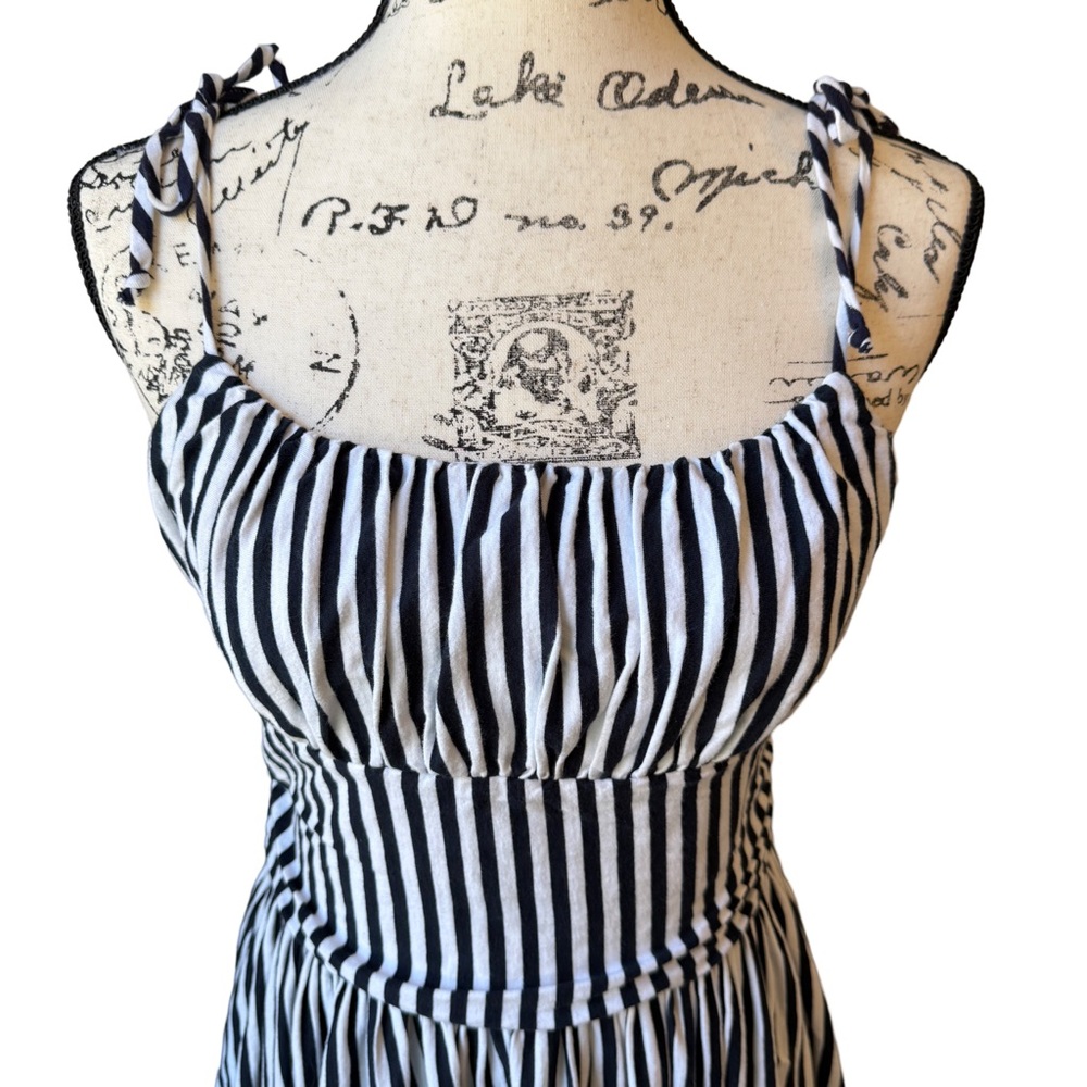M.D.S. Stripes Charlotte Cami Midi Dress Size 1 Excellent Condition Navy & White - Picture 3 of 10